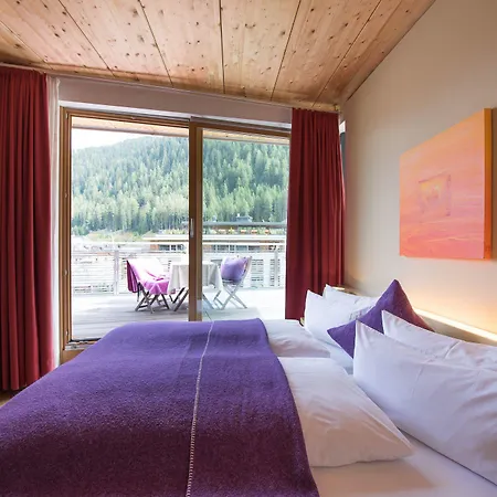 Skihotel Galzig 호텔